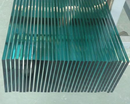 點擊查看詳細信息<br>標題：鋼化玻璃 閱讀次數(shù)：2263